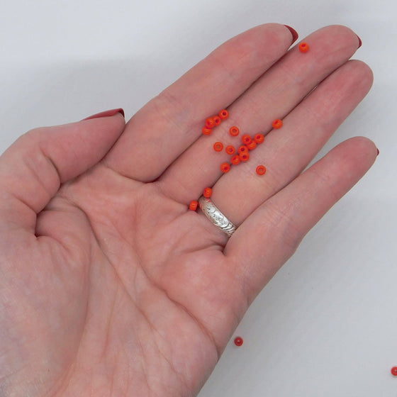 8/0 Japanese Seed Beads_Miyuki #407_Opaque Vermillion Red_10 grams_Glass Beads_Size 8_Beadweaving_Jewelry Design_