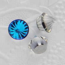  2 pcs) 14mm Vintage 80s Swarovski Roulette Rockets_Bermuda Blue_Article 4866